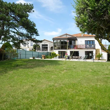 别墅 Avec Piscine Chauffee Et Magnifique Vue