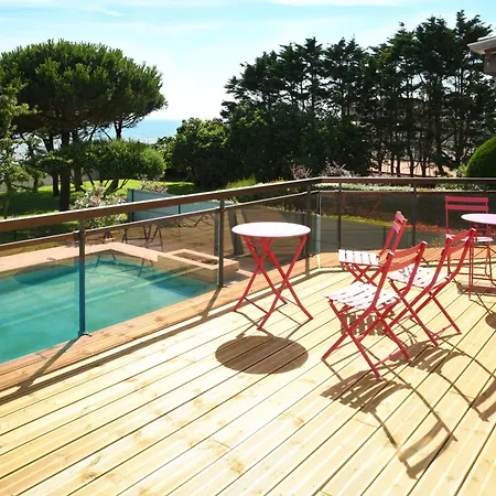 Вилла Avec Piscine Chauffee Et Magnifique Vue *